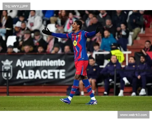 拉什福德自掏850万镑补差价，决定永久留在巴塞罗那